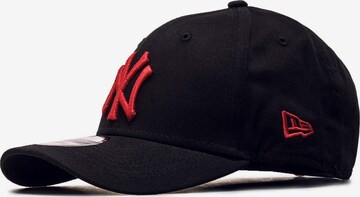NEW ERA Cap '9Forty' in Black: front