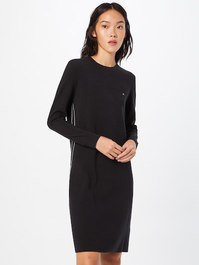 Rochie tricotat Calvin Klein pe negru / alb, Vizualizare model