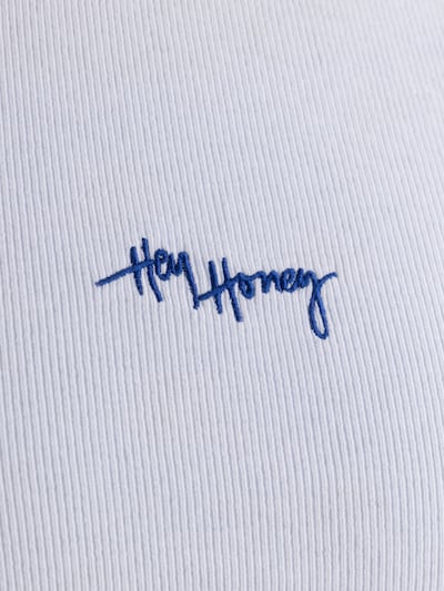 Hey Honey Haut 'Rib Tank' en S en blanc cassé, Vue avec produit
