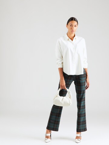 Camicia da donna 'NONA' di VERO MODA in bianco