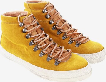 LEREWS Sneakers & Trainers in 38 in Yellow: front