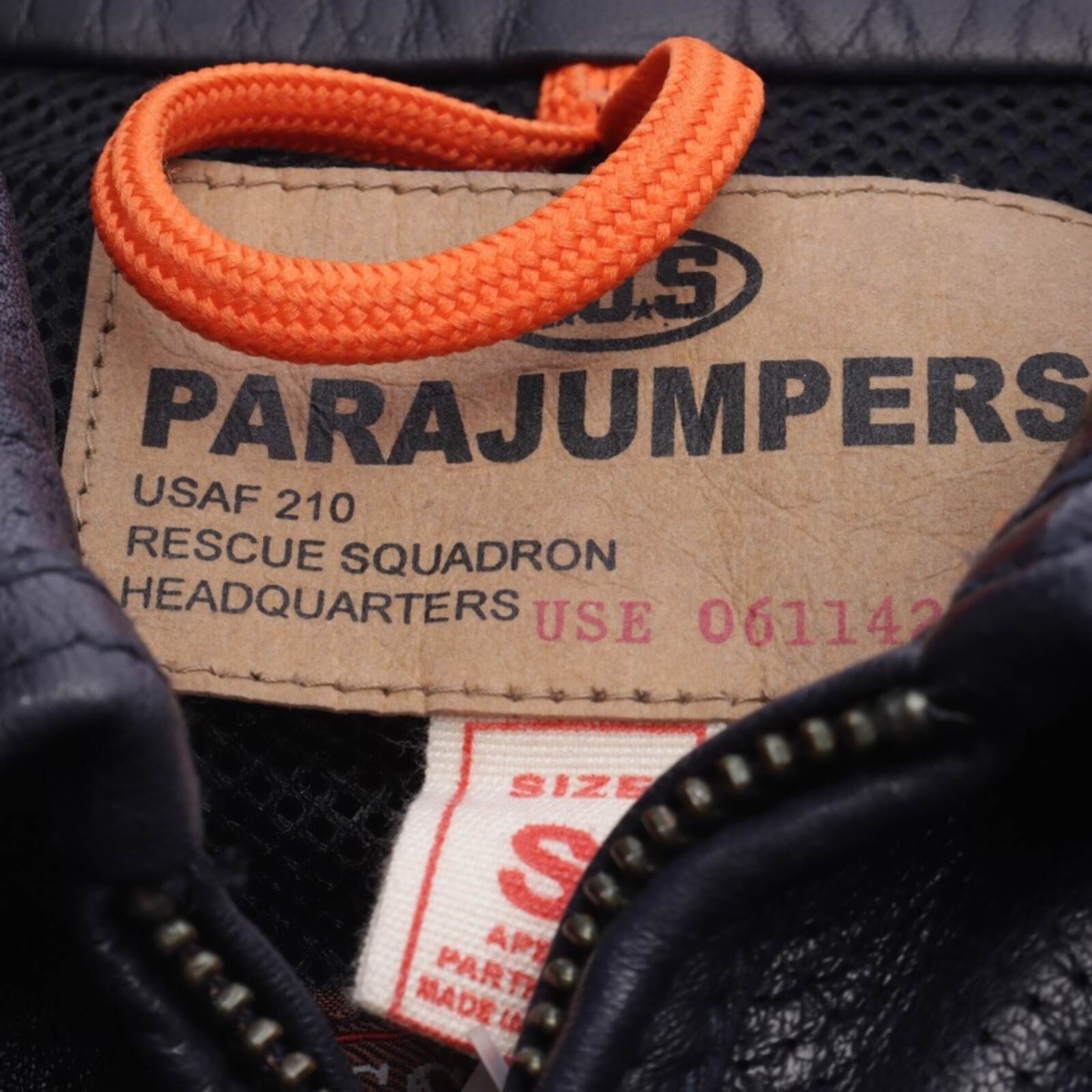 Parajumpers Jacket & Coat in S in Black