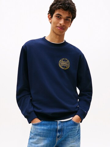 Tommy Jeans - Sweatshirt 'VARSITY' em azul: frente
