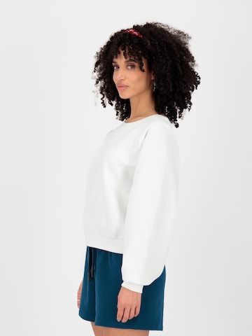 Sweat-shirt 'Teona' Alife and Kickin en blanc