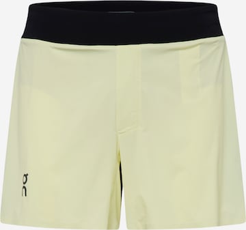 On Regular Sports trousers in Green: front