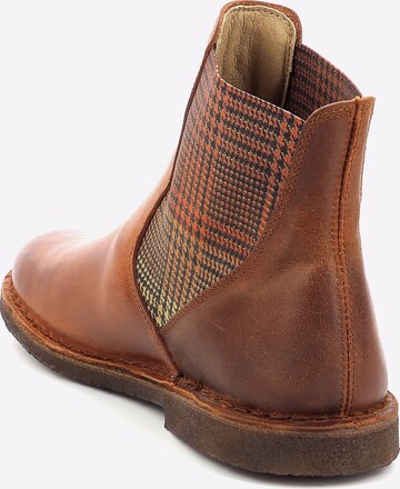 Kickers Chelsea Boots 'Tinto' in Braun