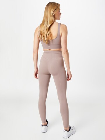 aim'n Skinny Workout Pants in Purple