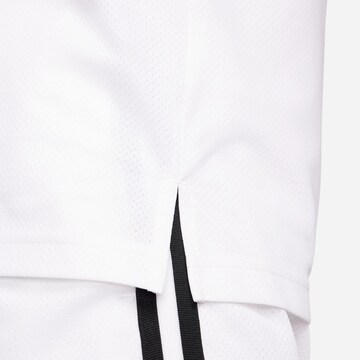 NIKE Performance shirt 'Dna' in White