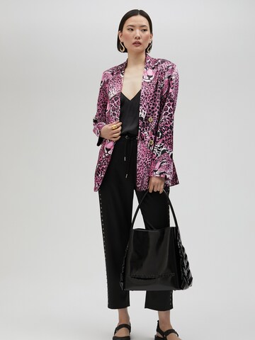 Lola Casademunt Blejzr – pink