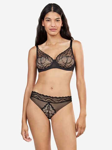 Gisela Slip i sort