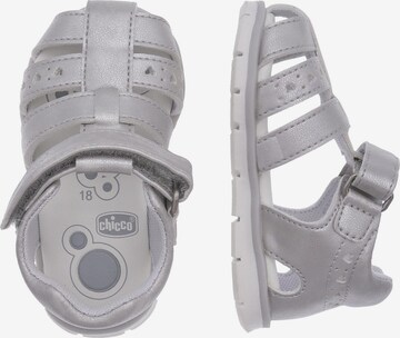 CHICCO Open schoenen 'Fozia' in Zilver