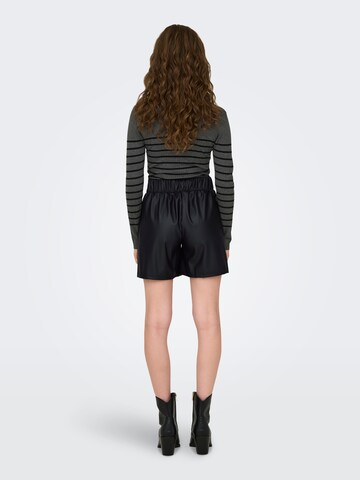 regular Pantaloni con pieghe 'JDYSoya Geggo' di JDY in nero