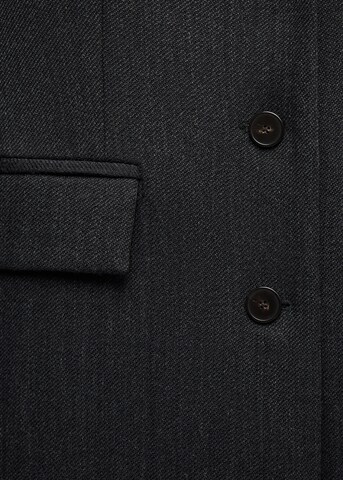 MANGO Between-seasons coat in Black