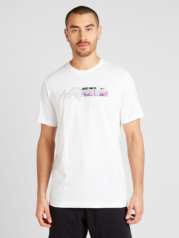 Tricou de la Nike Sportswear pe alb: față