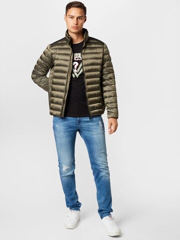 GUESS Between-Season Jacket in Green