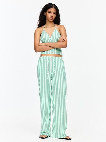 Loosefit Pantalon Pull&Bear en vert