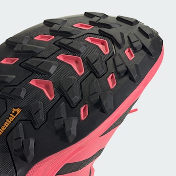 ADIDAS TERREX Low shoe 'Freehiker SL' in Pink