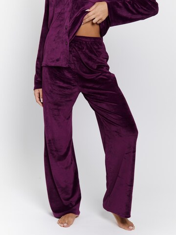 Loungeable Pyjama in Rot