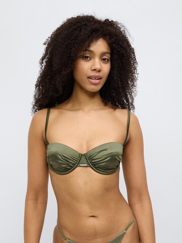 Balconnet Hauts de bikini Calvin Klein Swimwear en vert : devant