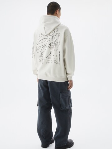 Pull&Bear Sweatshirt in Weiß