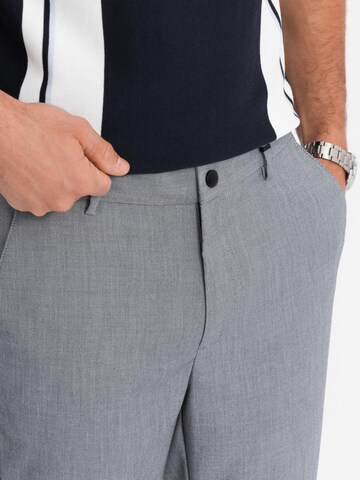 Ombre Regular Hose in Grau