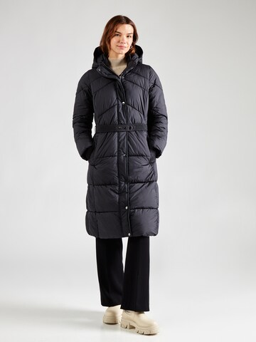 COMMA Winter coat in Black: front