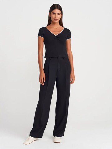 Dilvin Blouse in Black