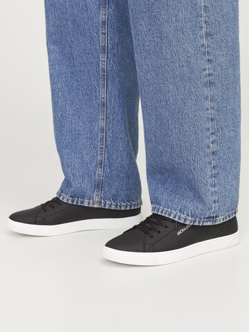 Sneaker bassa 'JFWBOSS' di JACK & JONES in grigio: frontale