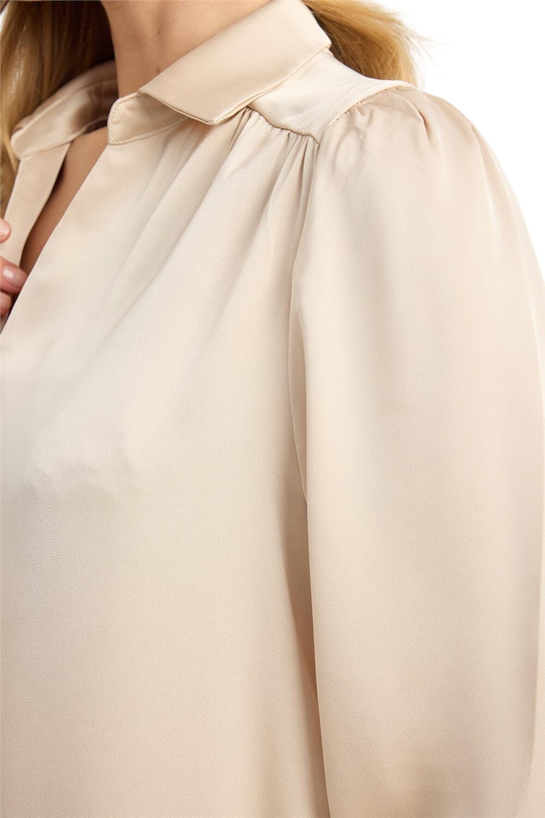 HOME STORE Blouse in Beige