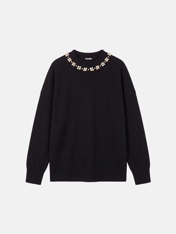 Touché Privé Pullover 'Sweater With Pearl Collar' i sort