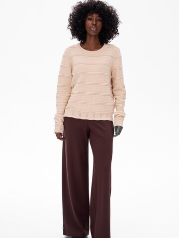 Blue Shadow Sweater in Beige
