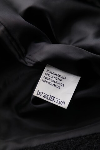 Avant Première Jacket & Coat in XS in Black