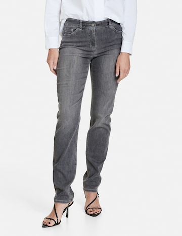 GERRY WEBER Slimfit Jeans in Grijs: voorkant