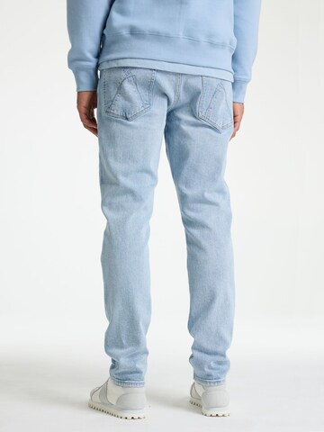 Coupe slim Jean 'Evan Fade' CHASIN' en bleu