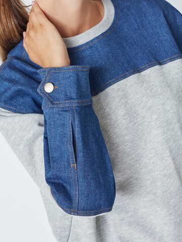 Sweat-shirt 'Candiz' co'couture en gris