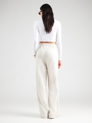 Wide leg Pantaloni di Karo Kauer in grigio