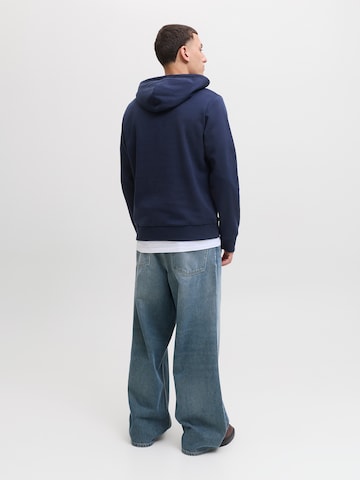 Sweat-shirt 'JJGEPLAS' JACK & JONES en bleu