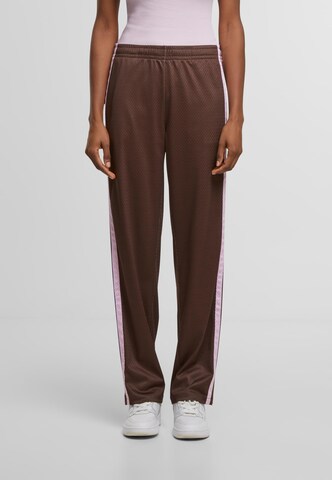 Loosefit Pantalon Karl Kani en marron : devant