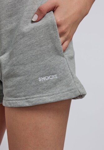 SNOCKS Regular Pants in Grey