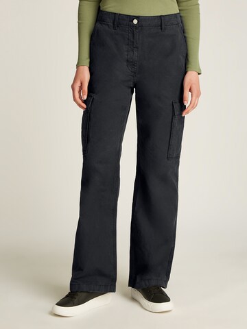 Tommy Jeans Regular Cargo jeans 'Mia' in Black: front