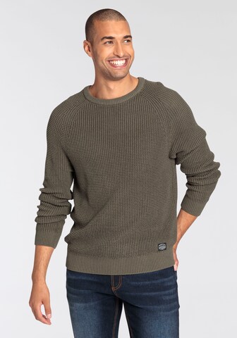 Bruno Banani Sweater in Green: front