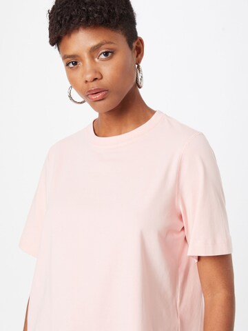 WEEKDAY - Camiseta 'Trish' en rosa