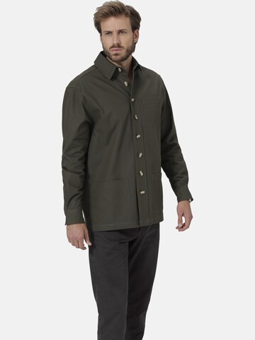 Coupe regular Chemise BABISTA en vert : devant