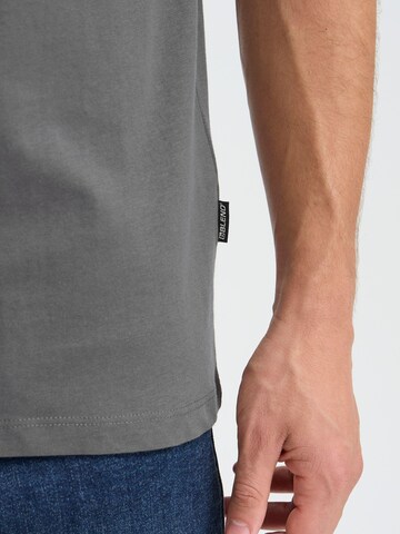BLEND - Camiseta ' BHStema ' en gris