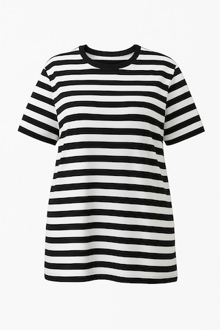 Shape Of You Shirt in Black: front
