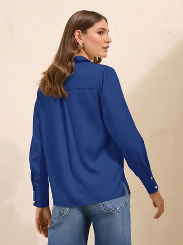 Friends Like These Bluse in Blau
