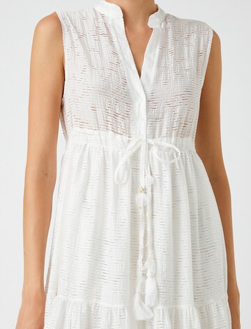 Koton Kleid in Weiß