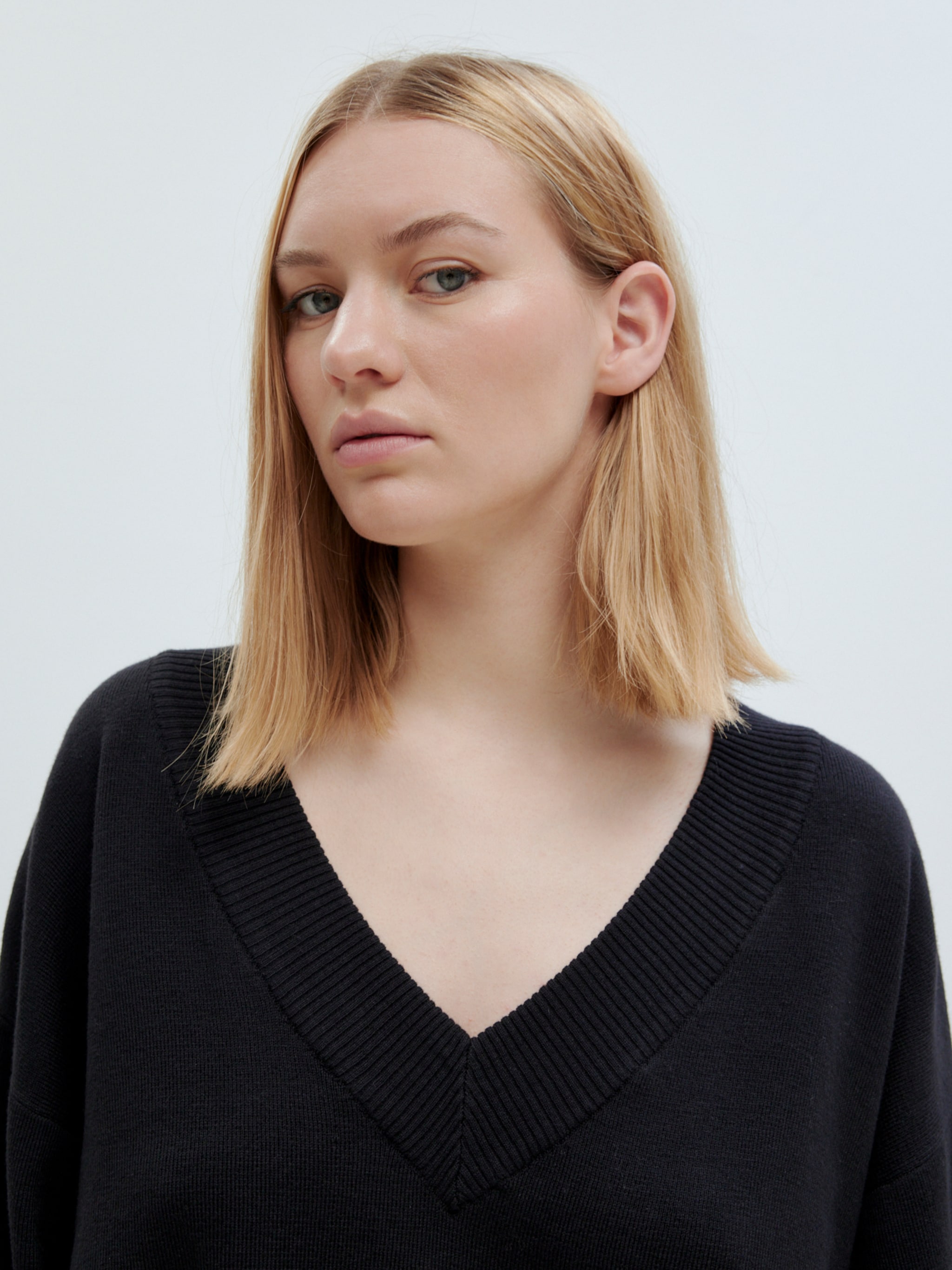 EDITED Produkte Pullover 'Fabiola' schwarz