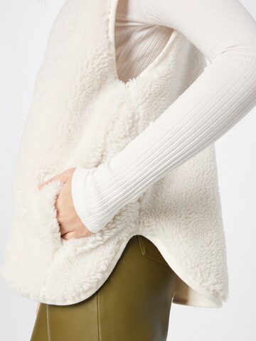 WEEKDAY Bodywarmer 'Peggy Pile' in Beige