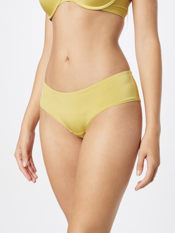 ESPRIT Boyshorts in Yellow: front